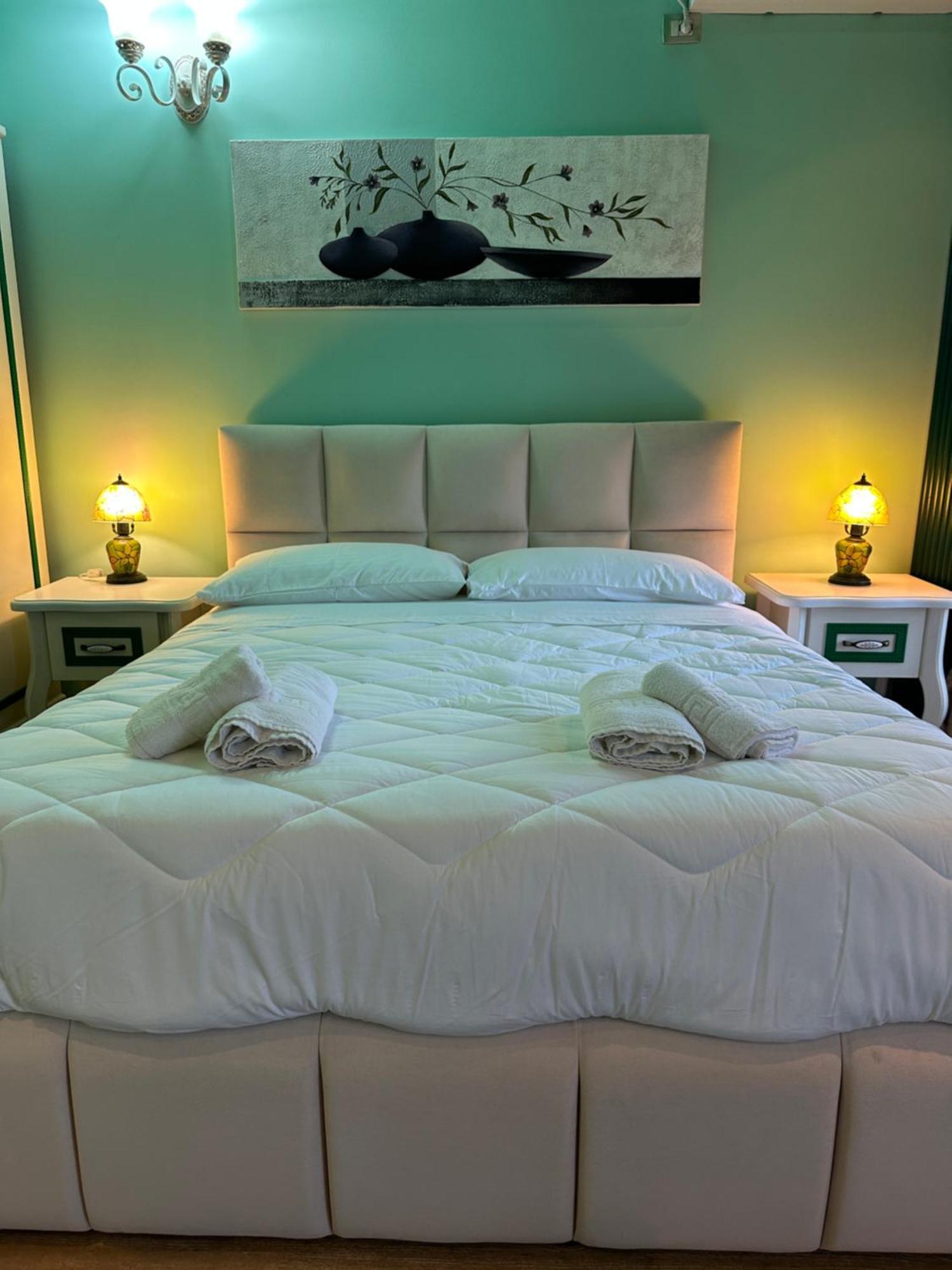 Hotel Boutique Vila Fernando Tirana Værelse billede
