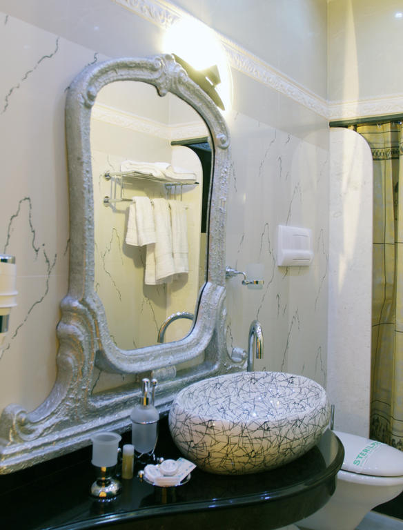 Hotel Boutique Vila Fernando Tirana Eksteriør billede