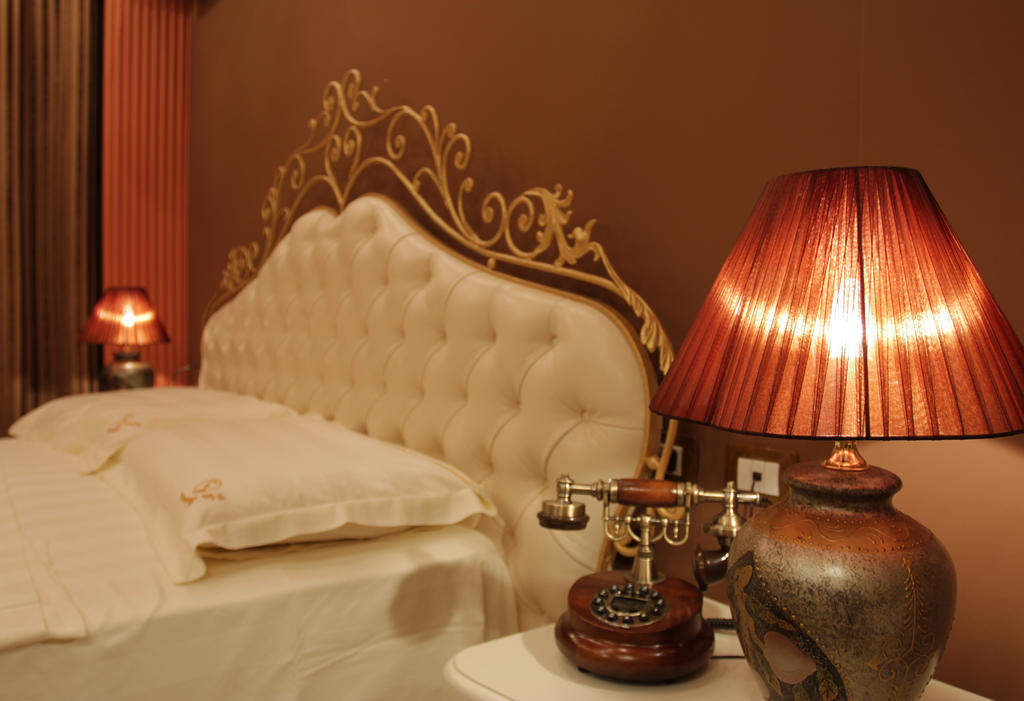 Hotel Boutique Vila Fernando Tirana Eksteriør billede